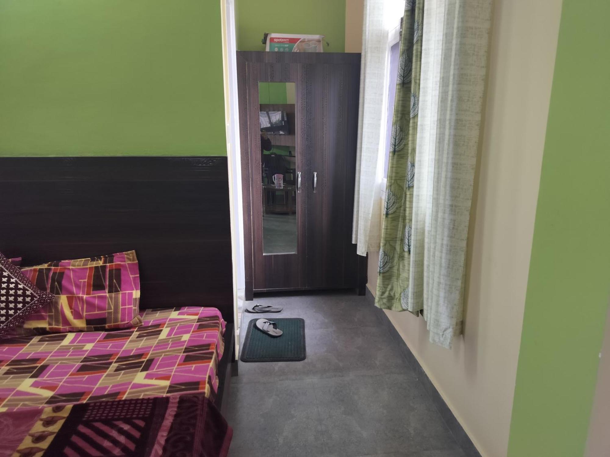 Tree Valley Homestay Chail ภายนอก รูปภาพ